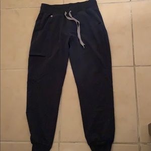 Figs! Zamora jogger scrub pants